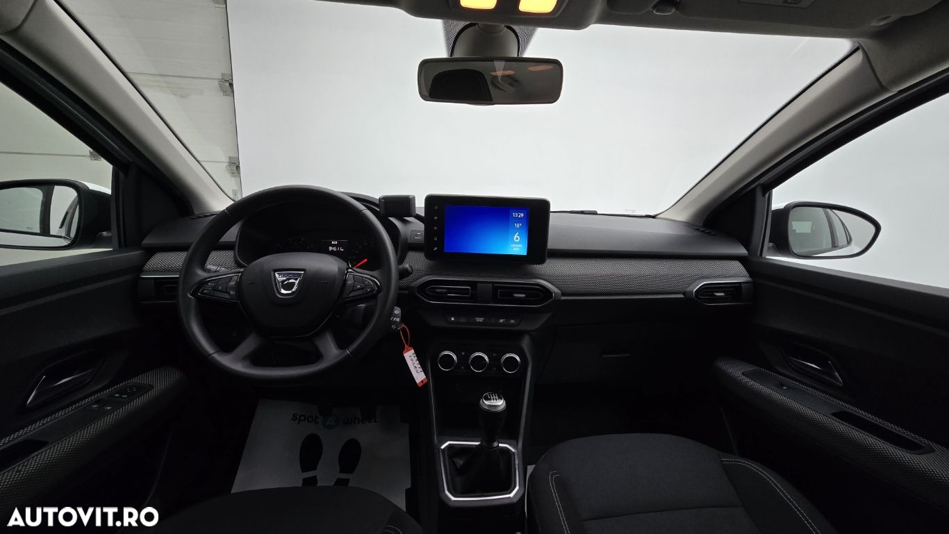 Dacia Logan TCe 90 MT6 Comfort - 14