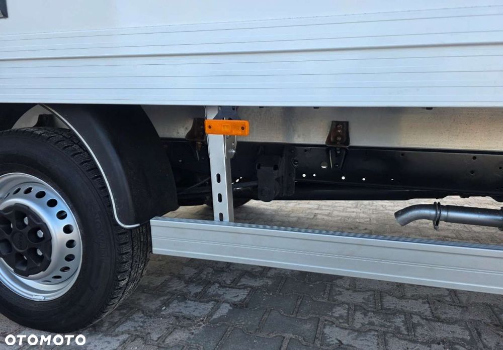 Iveco Daily 35S18 - 28