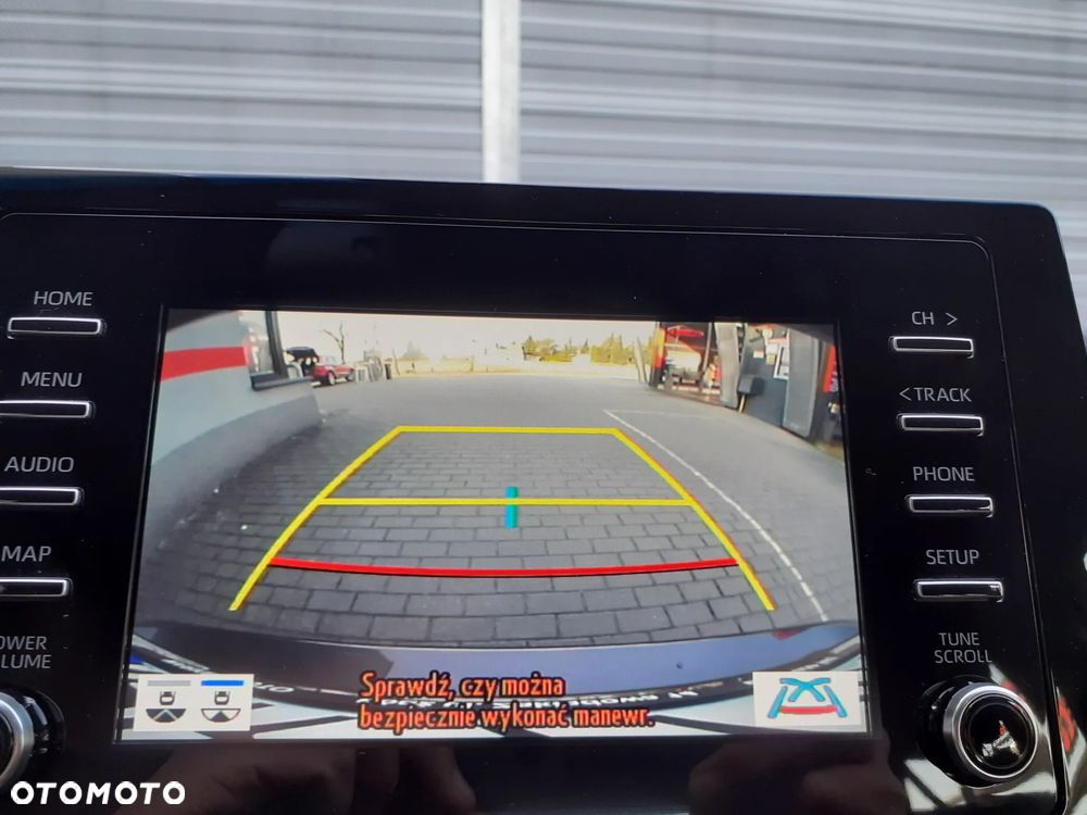 Toyota Camry 2.5 Hybrid Comfort CVT - 14