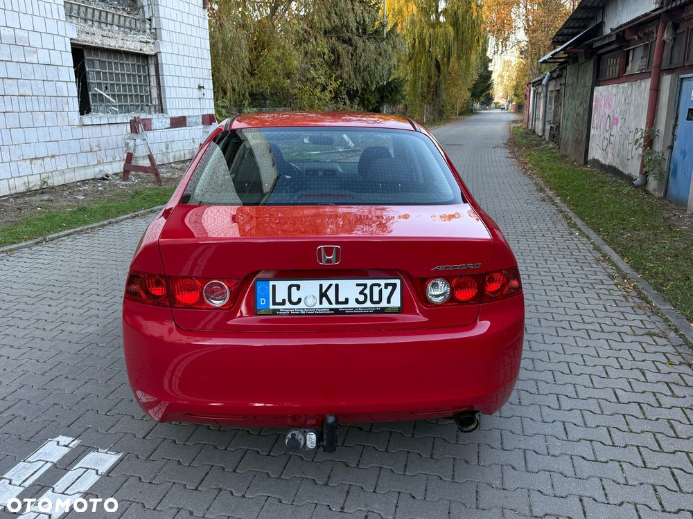Honda Accord 2003 photo 4