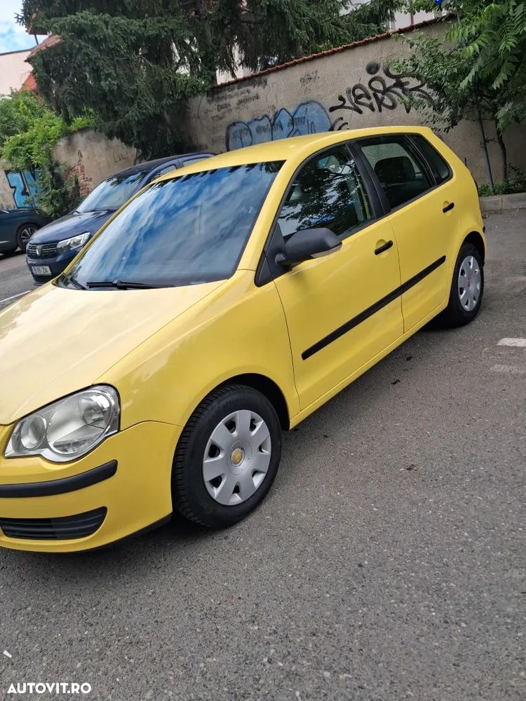 Volkswagen Polo 1.2 Happy - 2