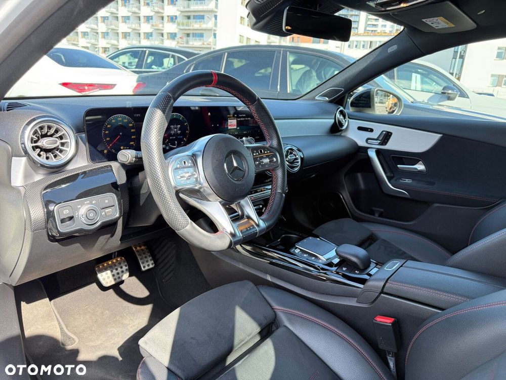 Mercedes-Benz Klasa A 35 AMG 4-Matic 7G-DCT - 17