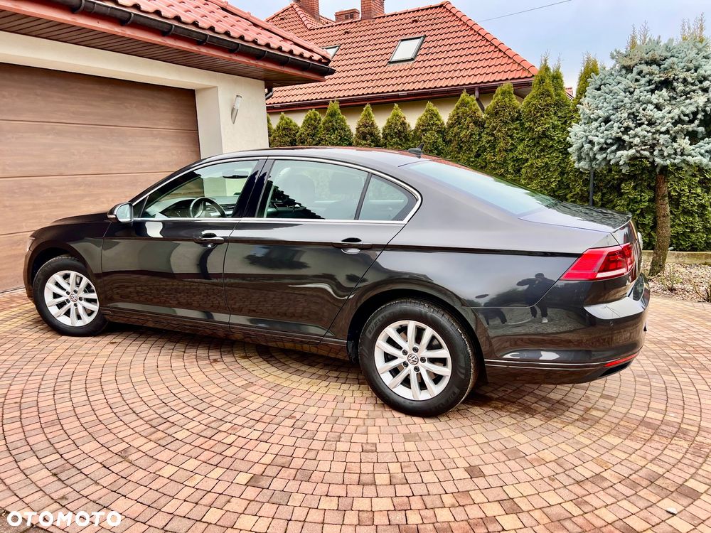 Volkswagen Passat 2.0 TDI EVO Business - 18