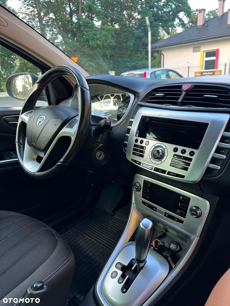 Lancia Delta 1.6 MJ Oro Selectronic - 4