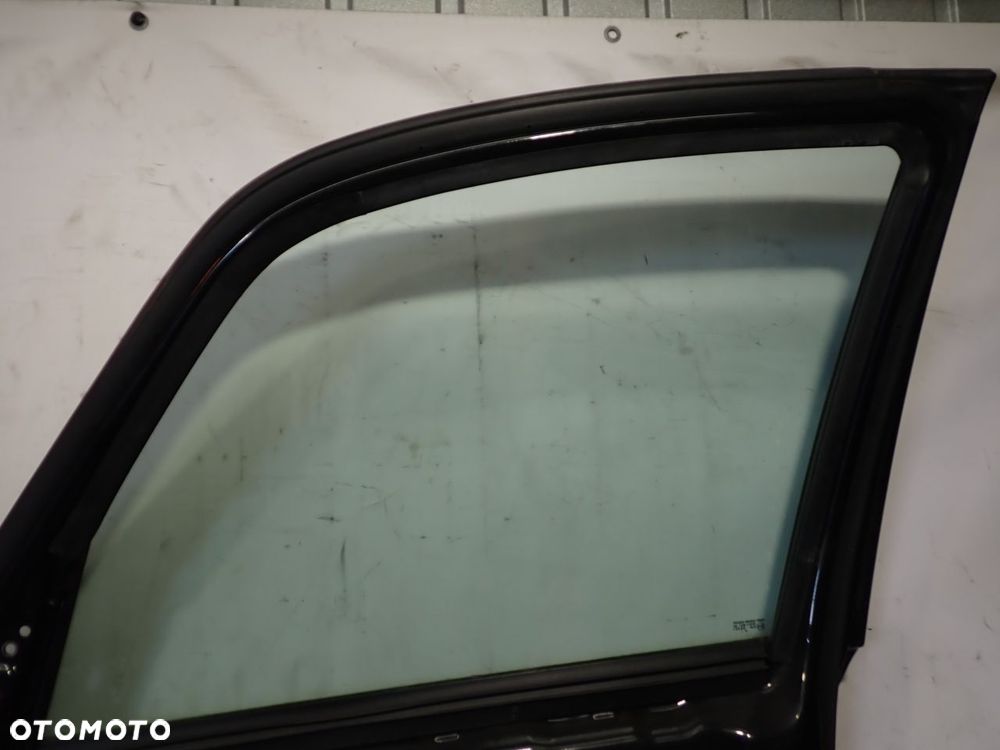 DRZWI PRAWY PRZÓD SUZUKI SX4 1.6 - 13