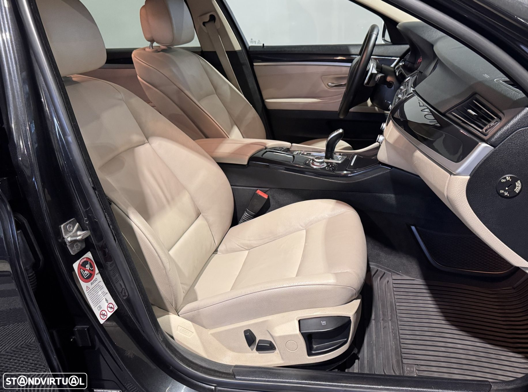 BMW 535 d Exclusive Auto - 34