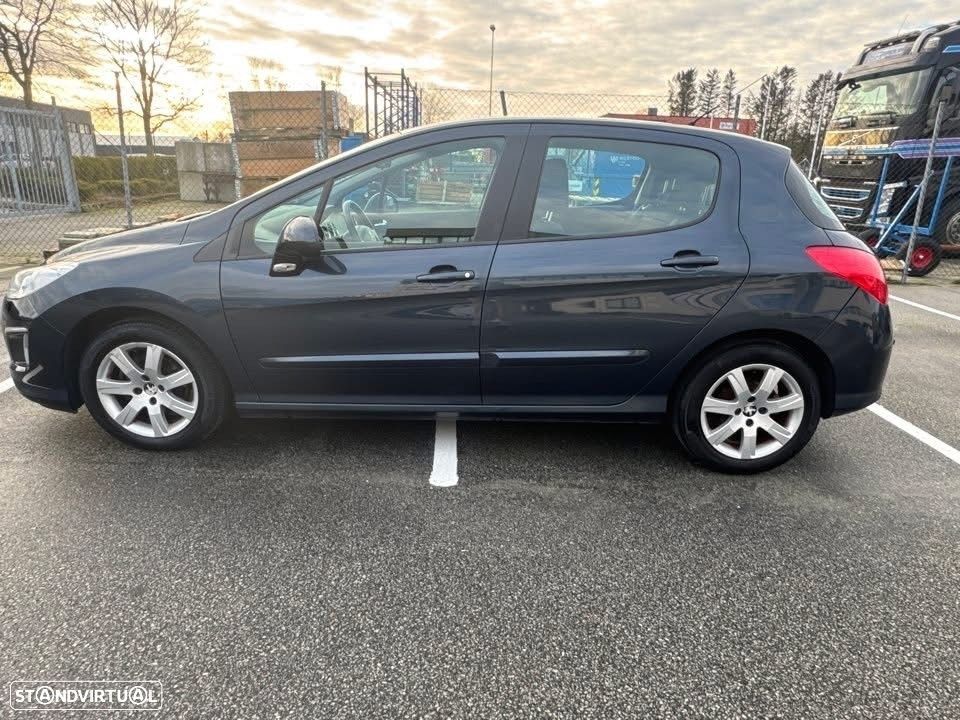 Peugeot 308 1.6 HDi Active - 1
