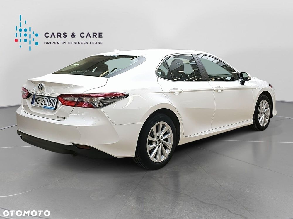 Toyota Camry 2.5 Hybrid Comfort CVT - 26