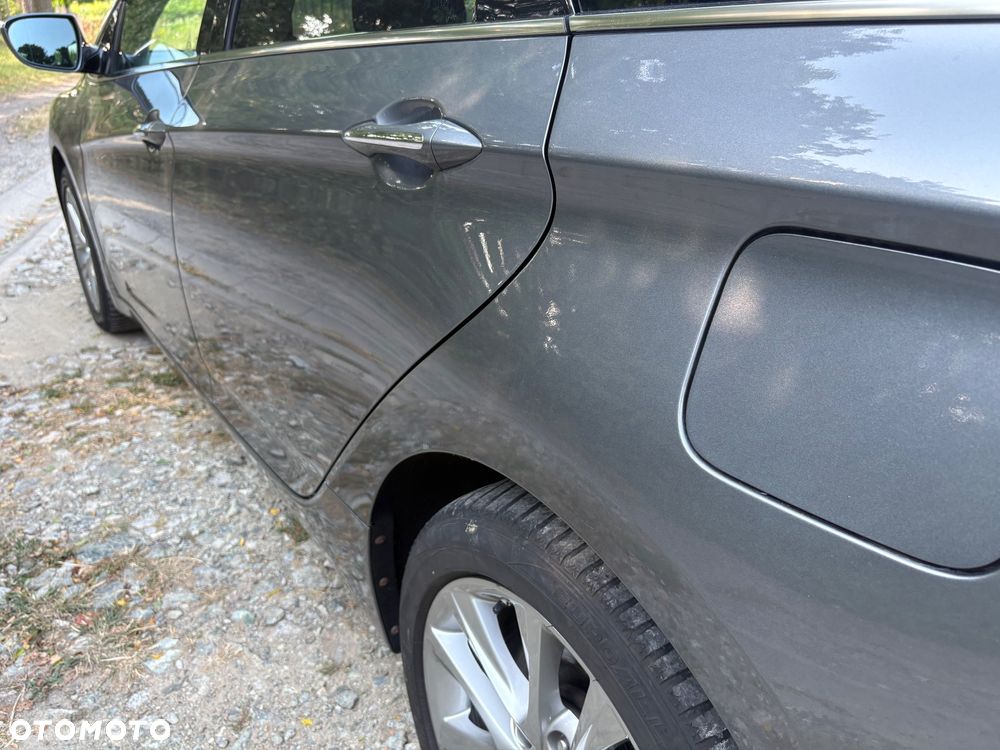 Hyundai i40 Kombi 2.0 Premium - 16