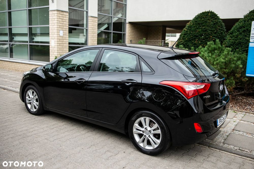 Hyundai i30 1.4 CRDi Advantage - 4