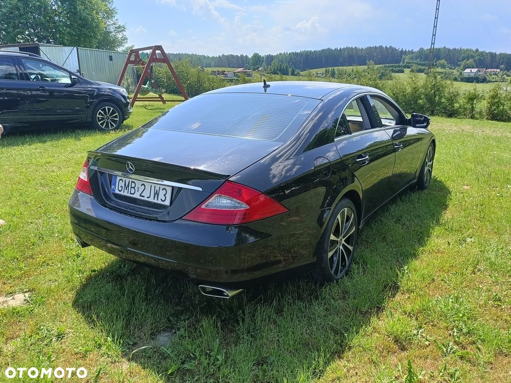 Mercedes-Benz CLS - 4