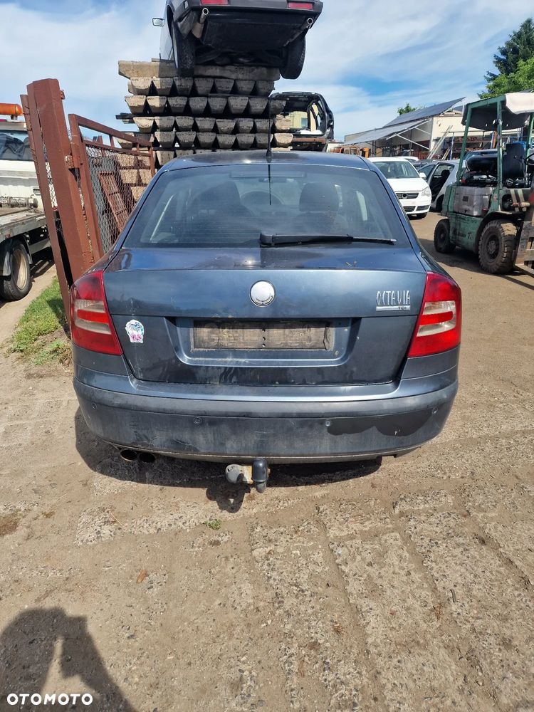 Skoda octavia II 1.9 tdi BJB skrzynia 5b ELE na części - 4