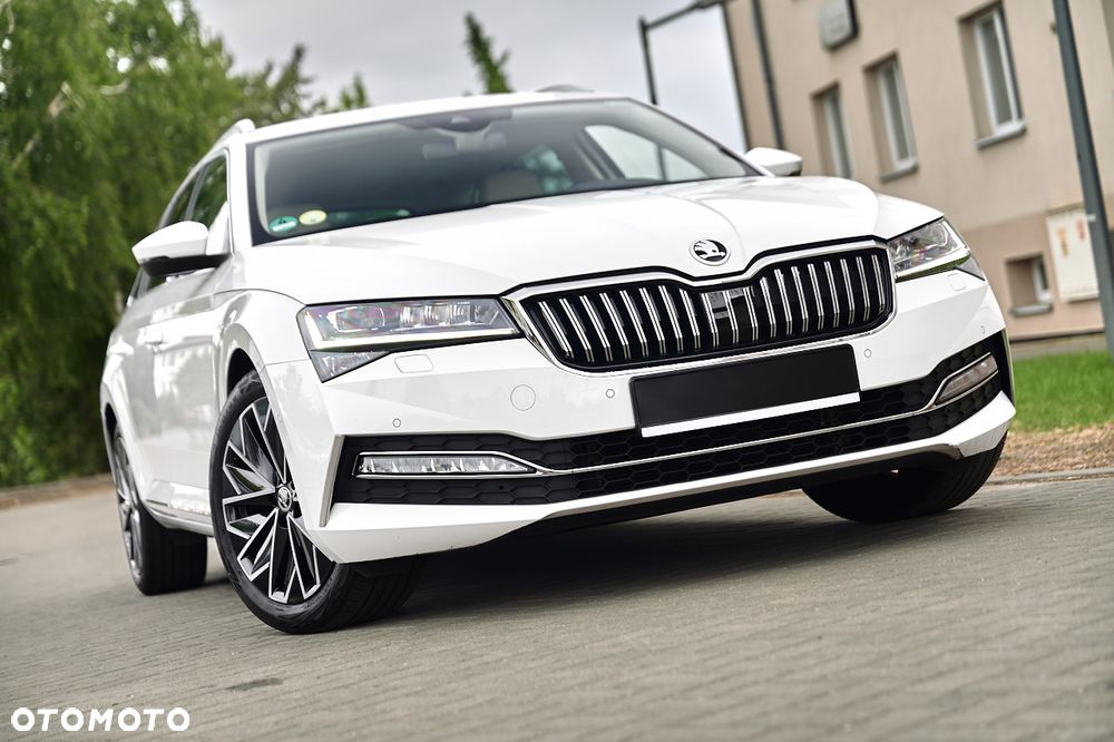 Skoda Superb 2.0 TDI L&K - 1