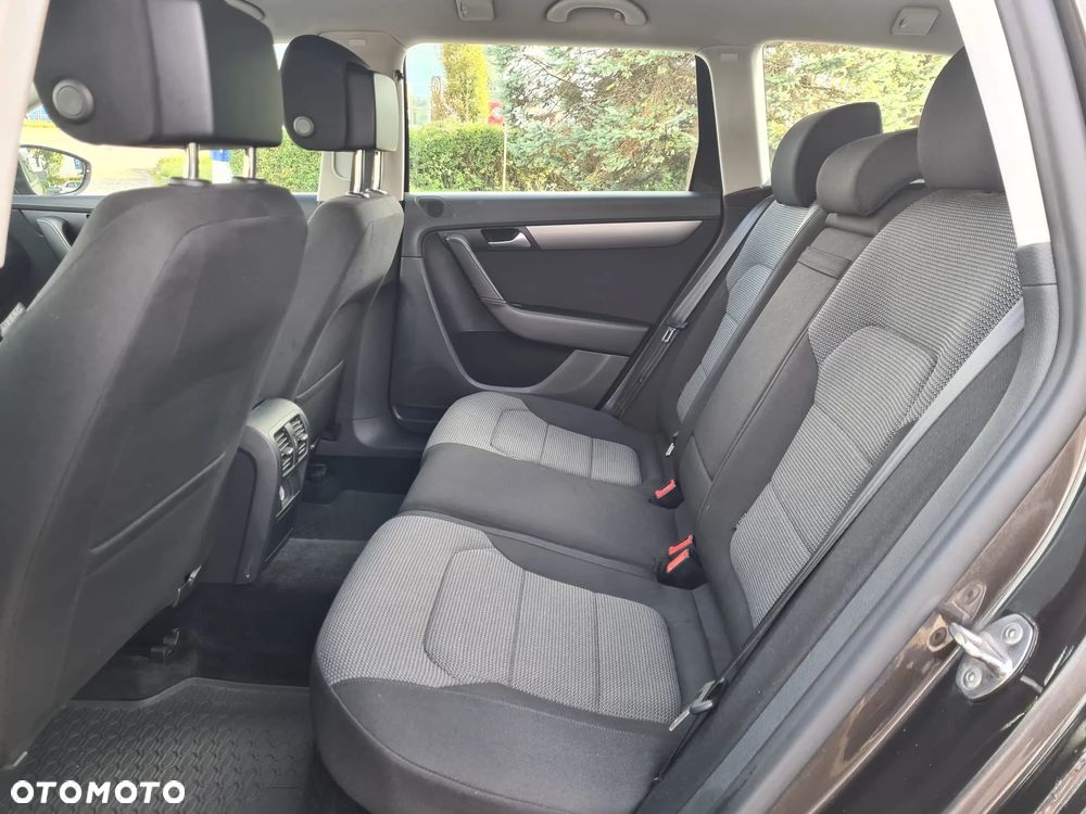 Volkswagen Passat 2.0 TDI Comfortline DSG - 22