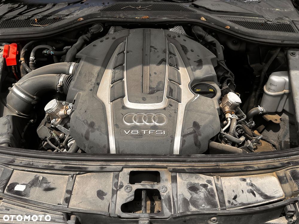 Audi A8 4.0 TFSI L Quattro - 14