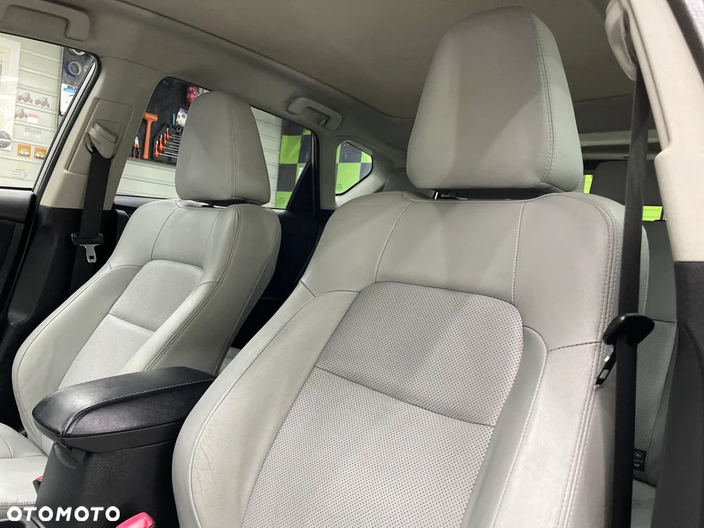 Toyota Auris - 9