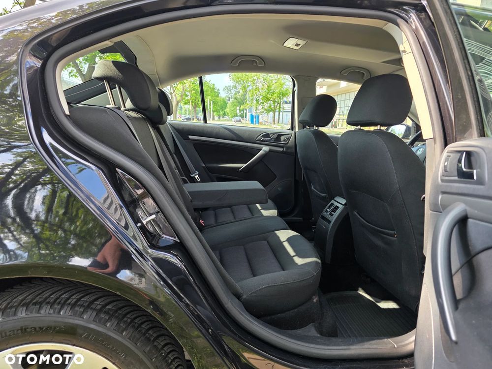Skoda Octavia 2.0 TDI Ambiente - 24