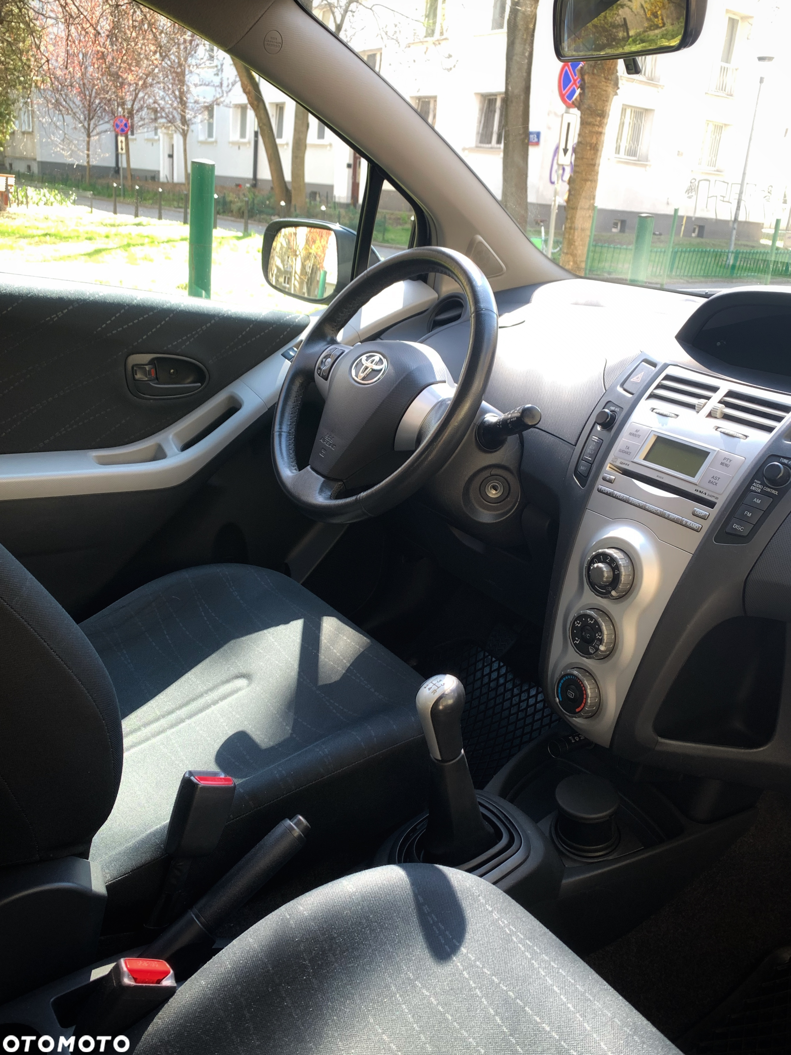 Toyota Yaris 1.0 Luna A/C - 7