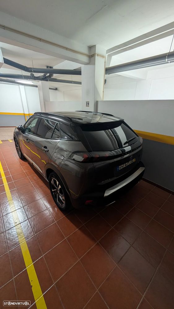 Peugeot 2008 1.2 PureTech GT Line - 3