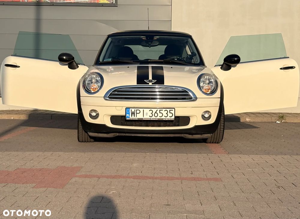 MINI Cooper - 4