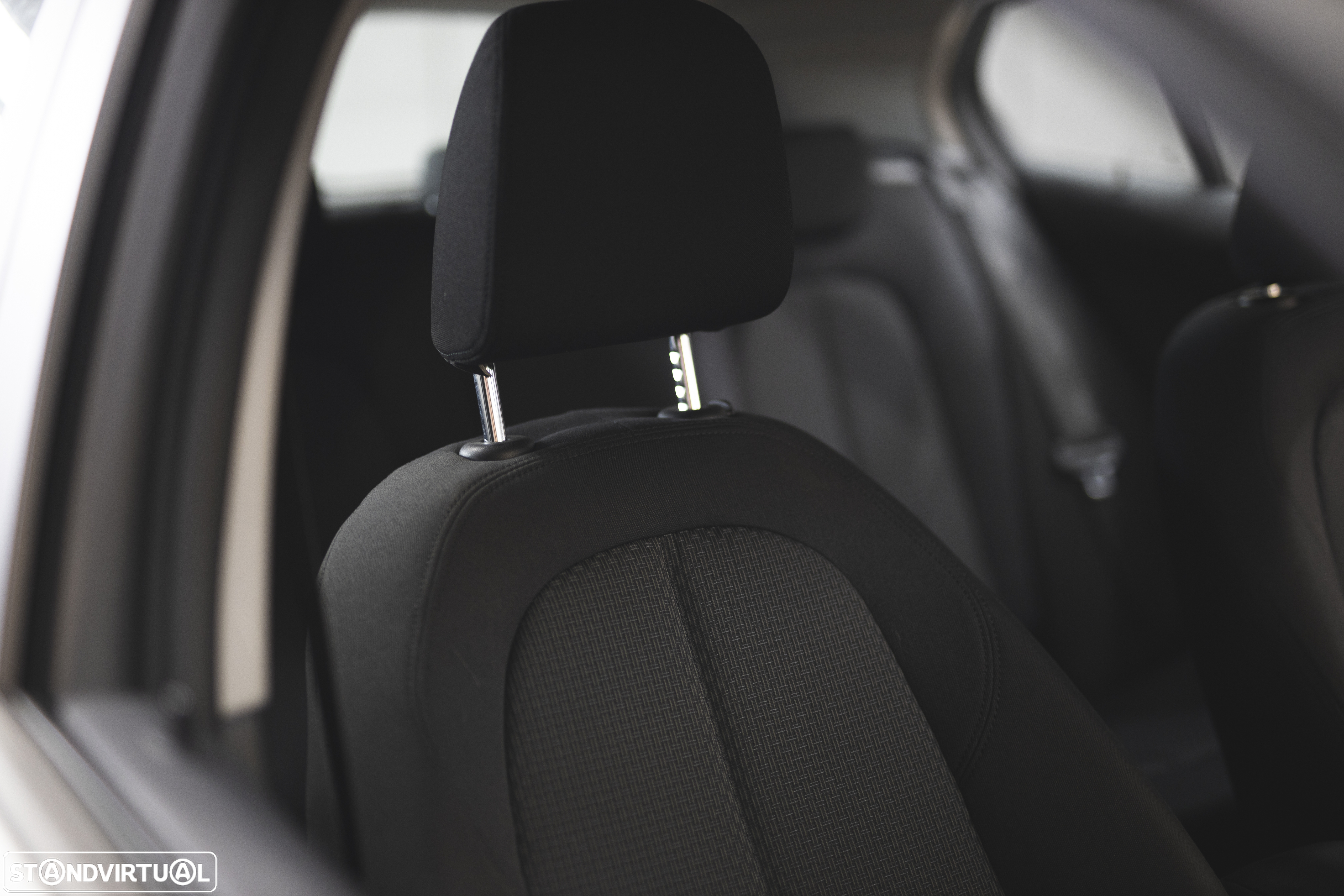 BMW 118 i Advantage Auto - 16