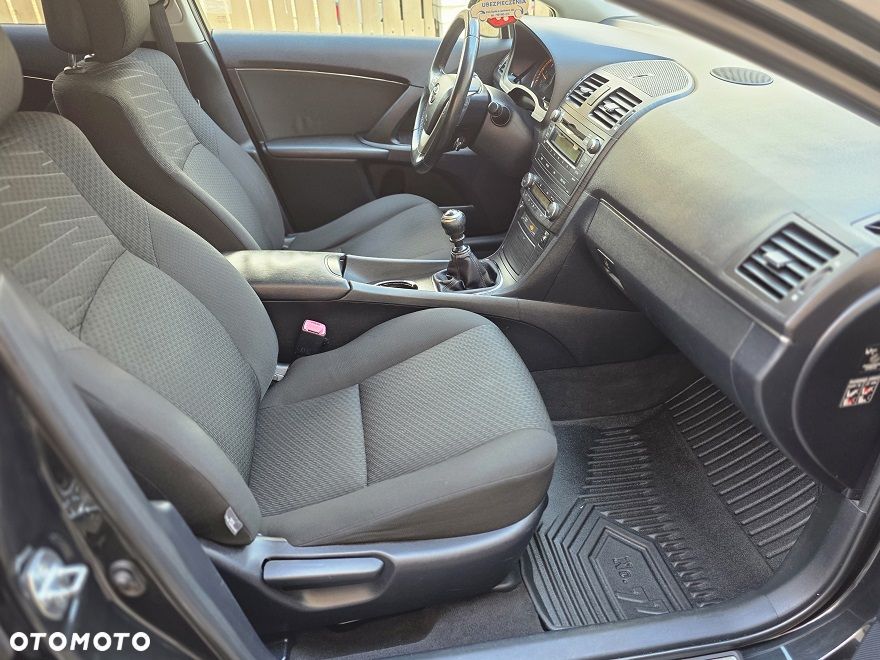 Toyota Avensis 2.0 D-4D Platinium - 18