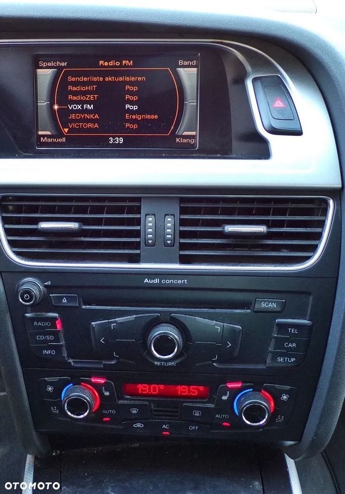Audi A4 Limousine - 20