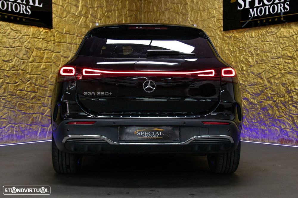 Mercedes-Benz EQA 250+ AMG Line - 9