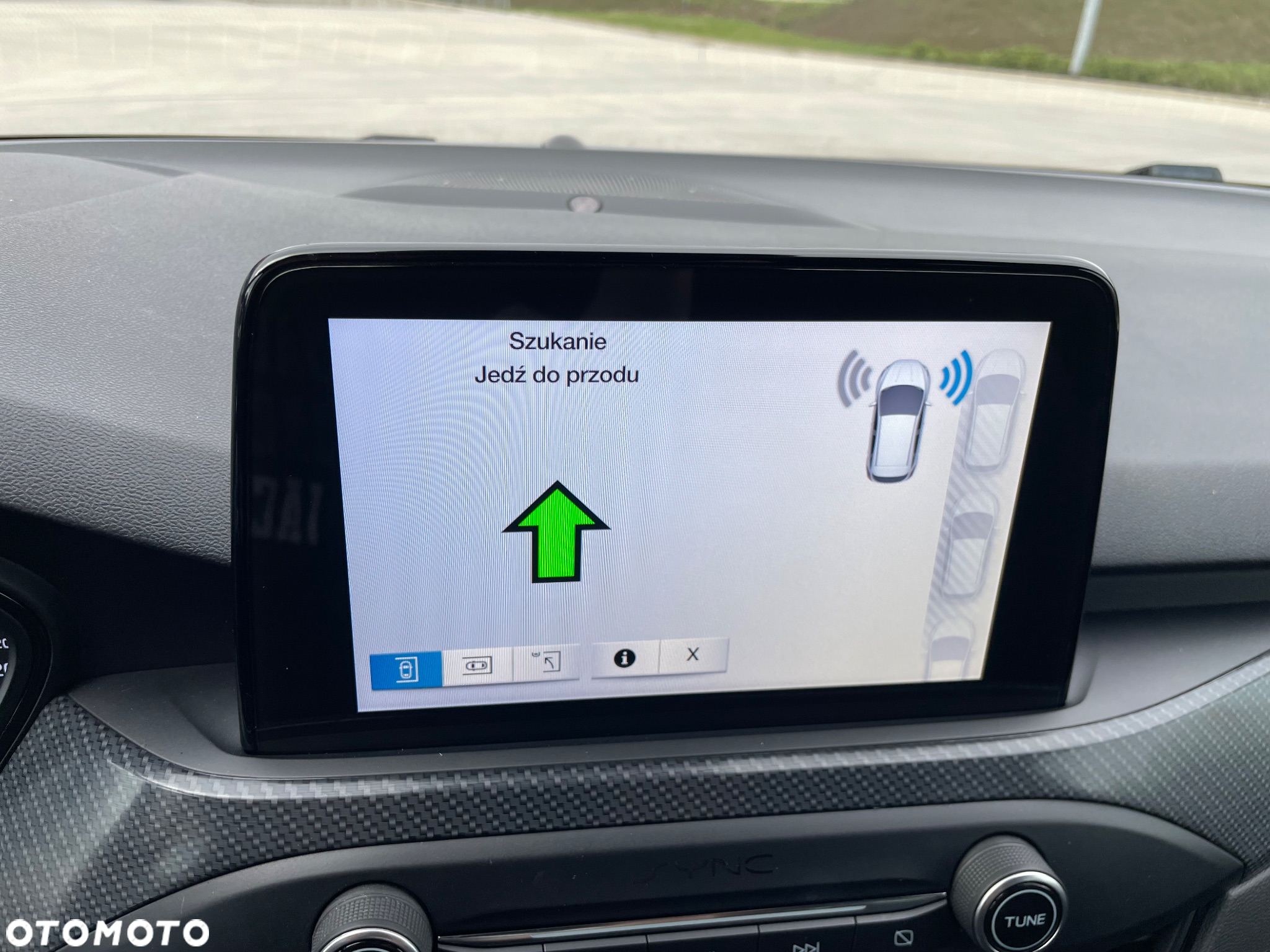 Ford Focus Turnier 1.0 EcoBoost Start-Stopp-System ST-LINE - 27