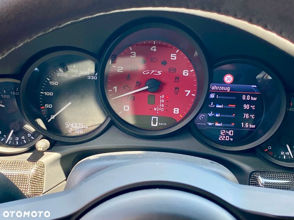 Porsche 911 Targa 4 GTS PDK - 15