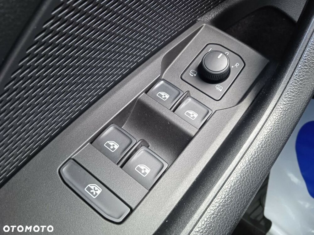 Skoda Octavia 2.0 TDI Ambition DSG - 18