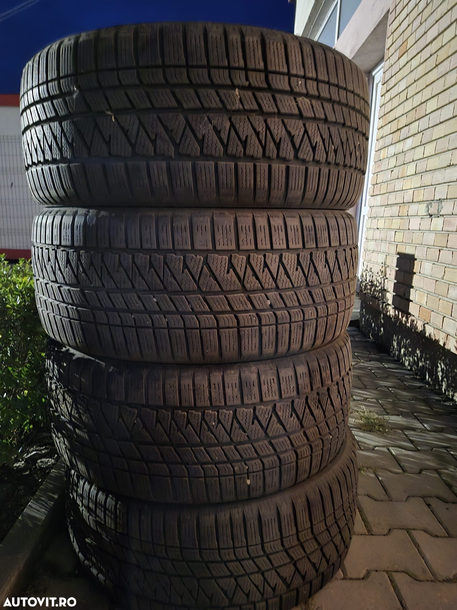 Mercedes-Benz GLE 350 d 4Matic 9G-TRONIC AMG Line - 25