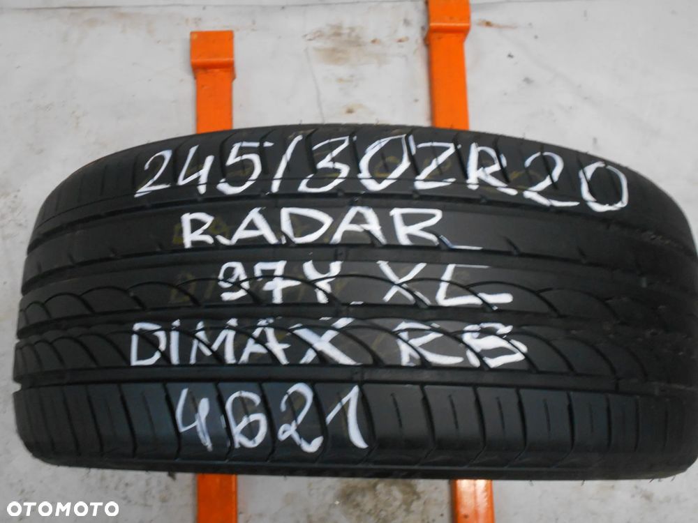 OPONA POJEDYNKA 245/30R20 RADAR DIMAX R8 DOT 4621 8MM - 1
