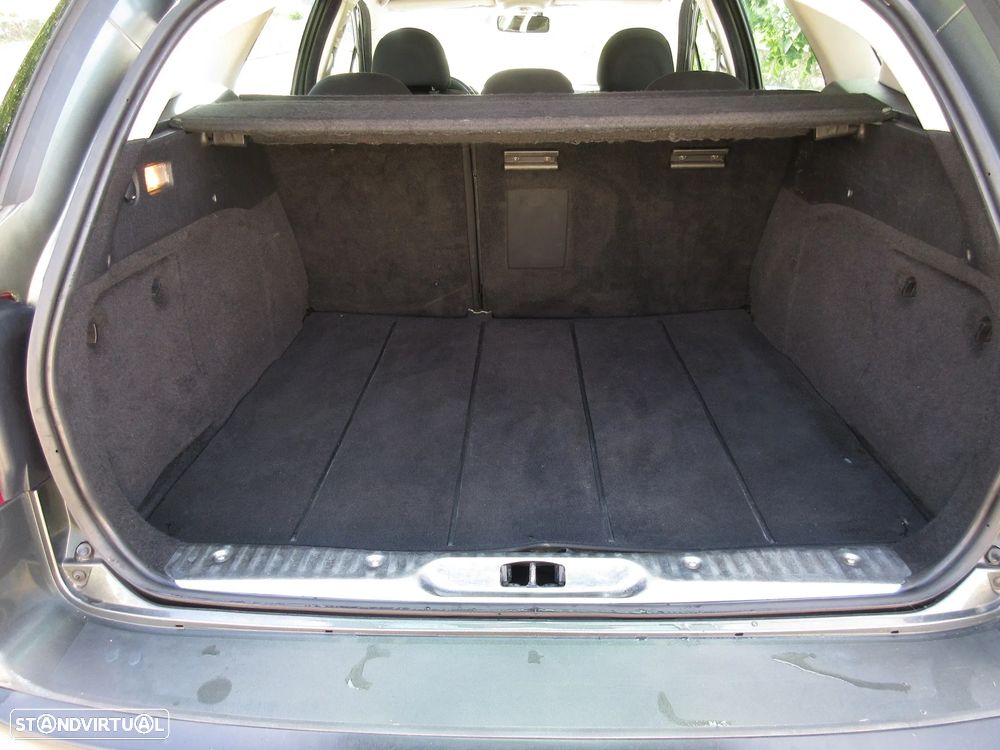 Peugeot 407 SW 1.6 HDi Executive - 16