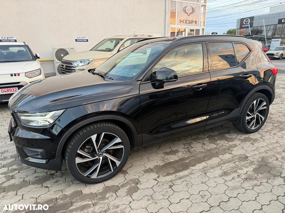 Volvo XC 40 D4 AWD R-Design - 4