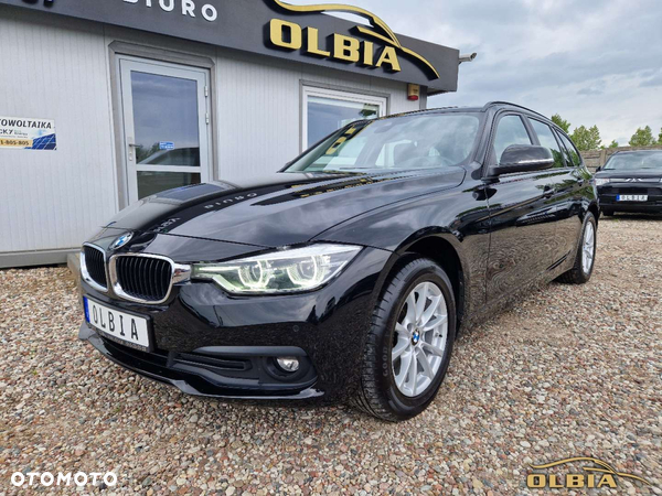 BMW Seria 3 318d Touring