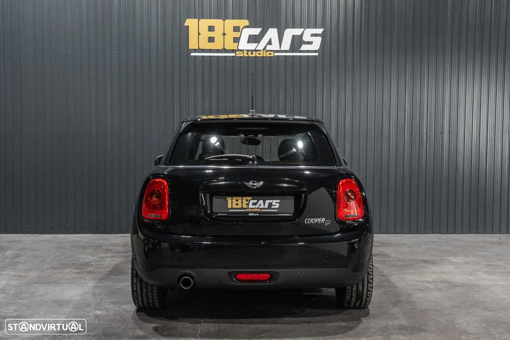 MINI 5 Portas Cooper D - 47