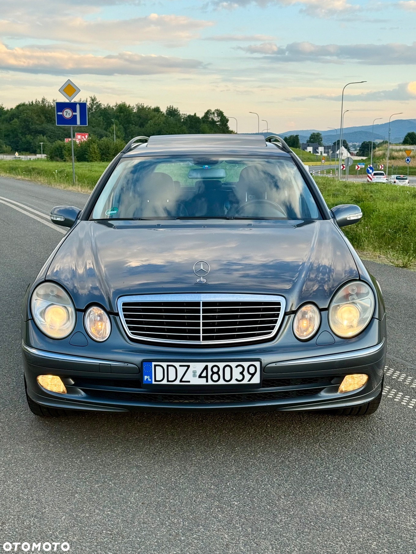 Mercedes-Benz Klasa E - 21