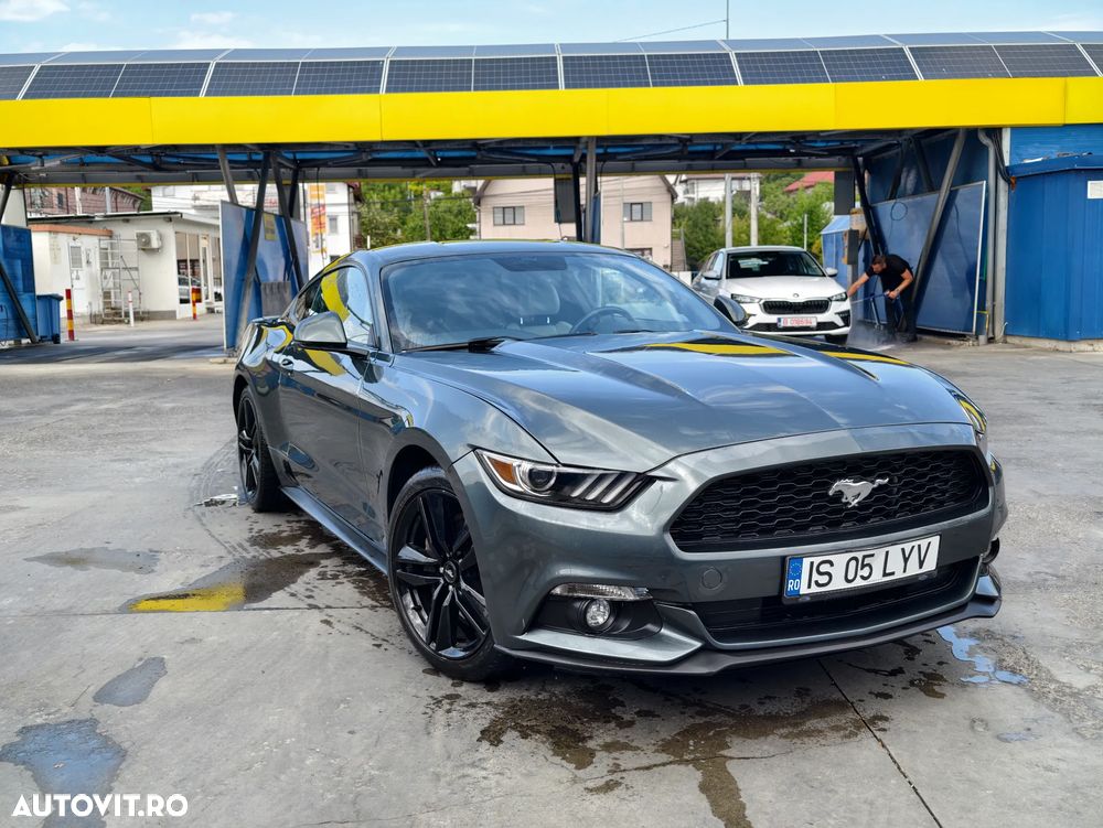 Ford Mustang 2.3 EcoBoost - 2