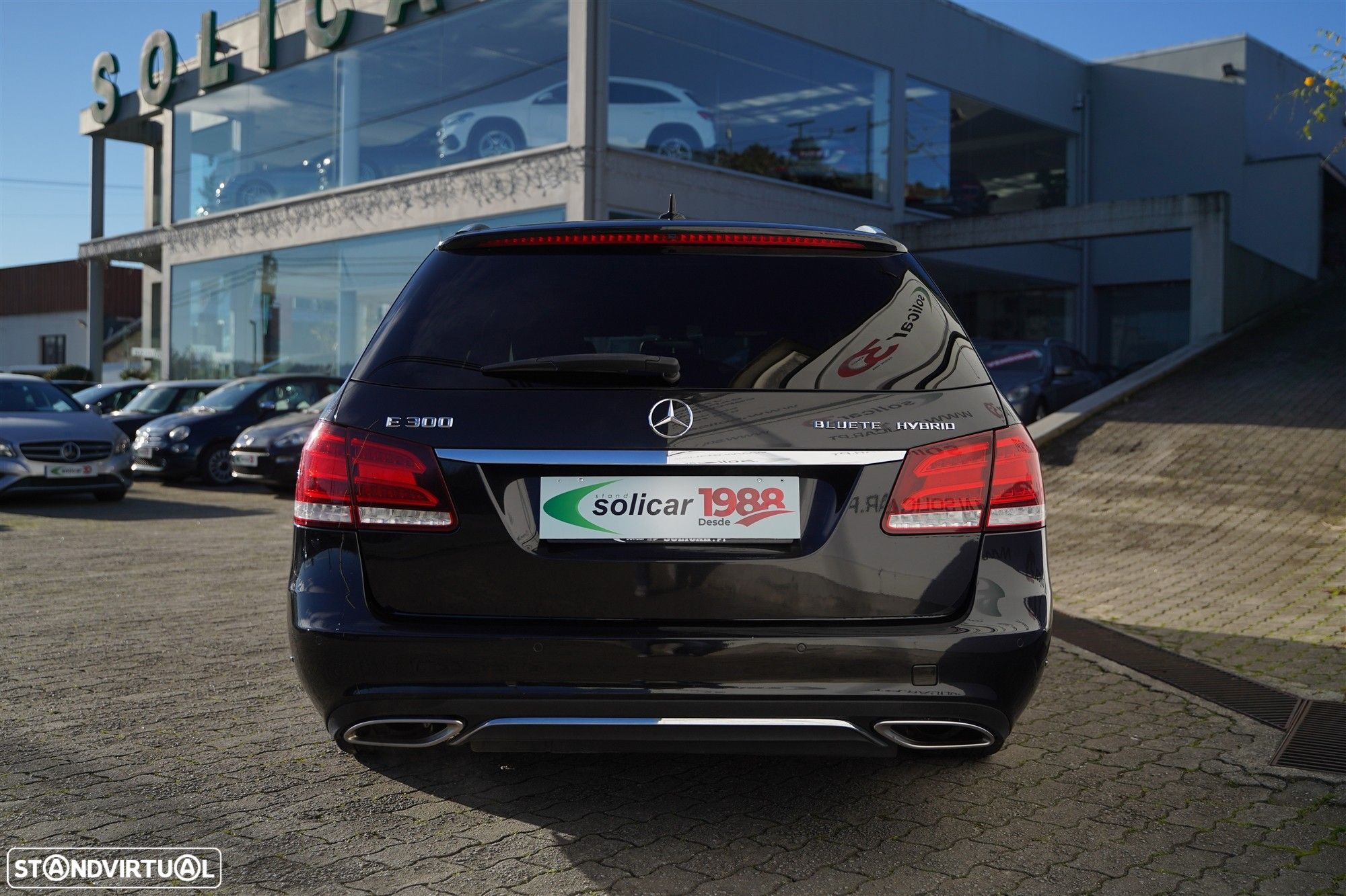 Mercedes-Benz E 300 Bluetec Hybrid Avantgarde - 3