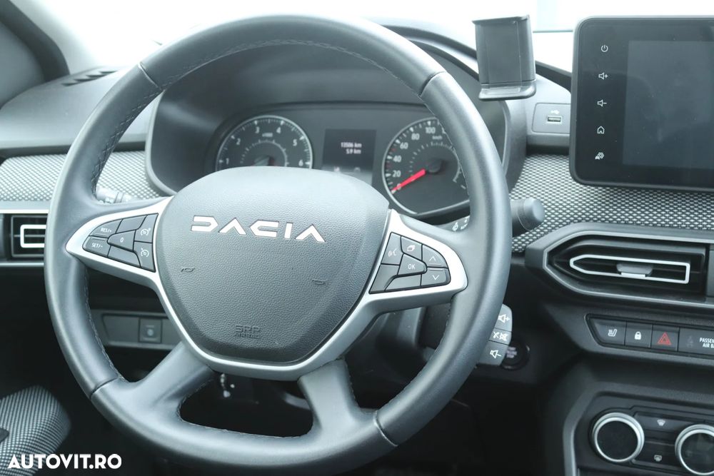 Dacia Logan TCe 90 CVT Journey - 18