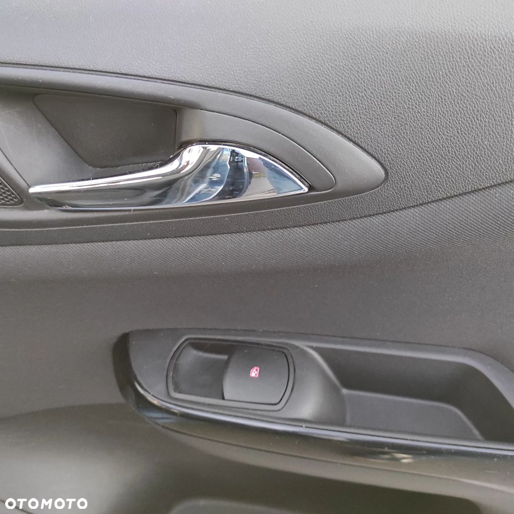 Opel Corsa - 18