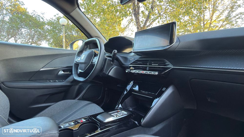 Peugeot 2008 - 5