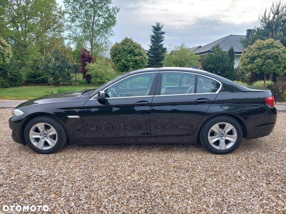BMW Seria 5 528i Sport-Aut - 5