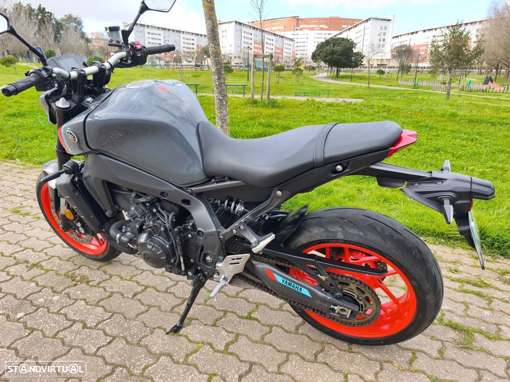 Yamaha MT-09 - 14