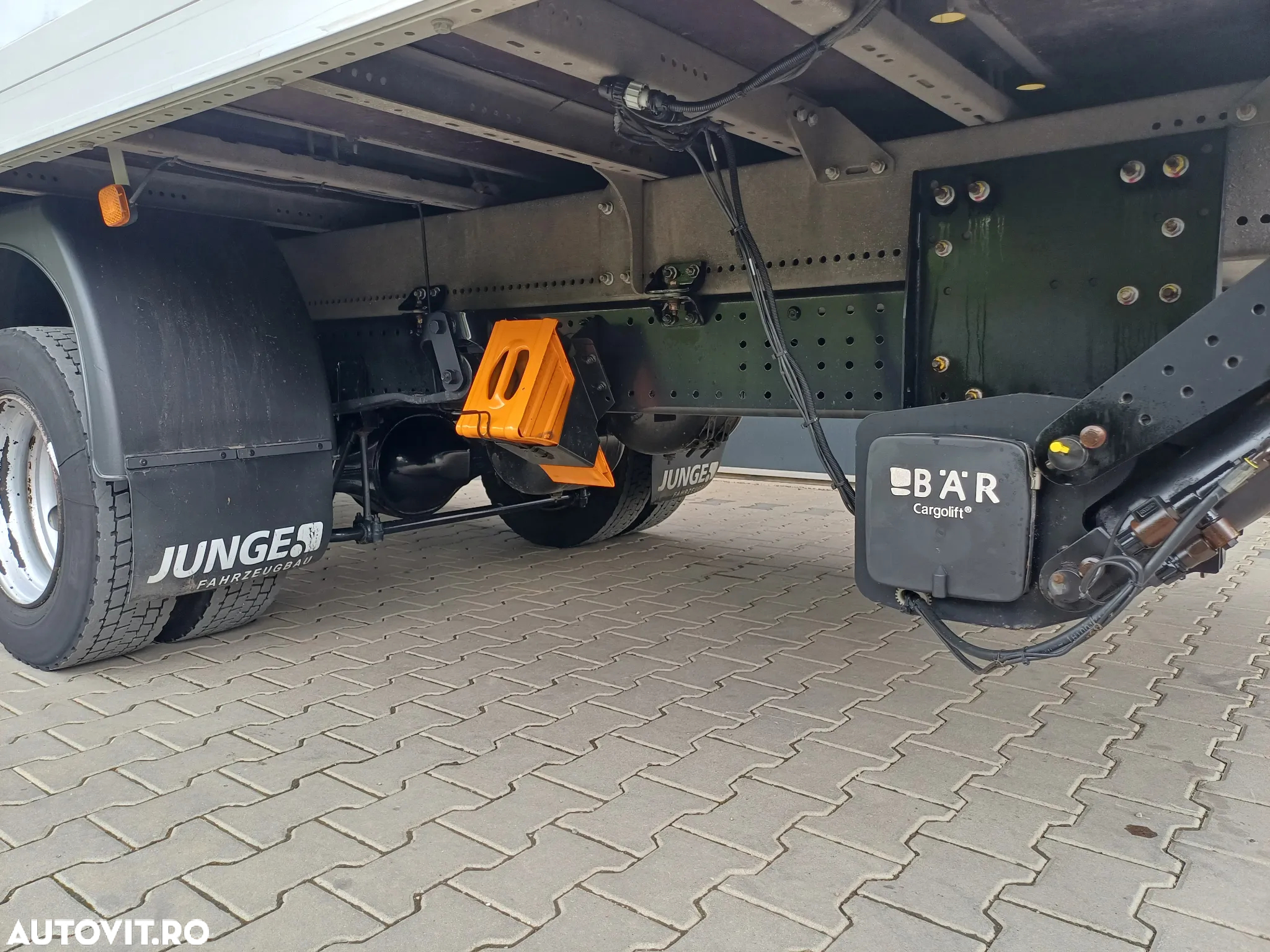 MAN TGL - 28