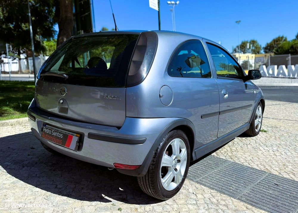 Opel Corsa 1.3 CDTi Enjoy - 3