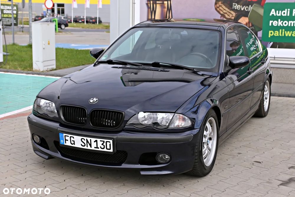 BMW Seria 3 320i - 6