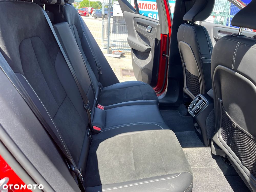 Volvo XC 40 T2 Core - 19