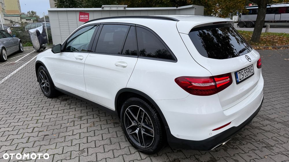 Mercedes-Benz GLC 250 4-Matic - 4